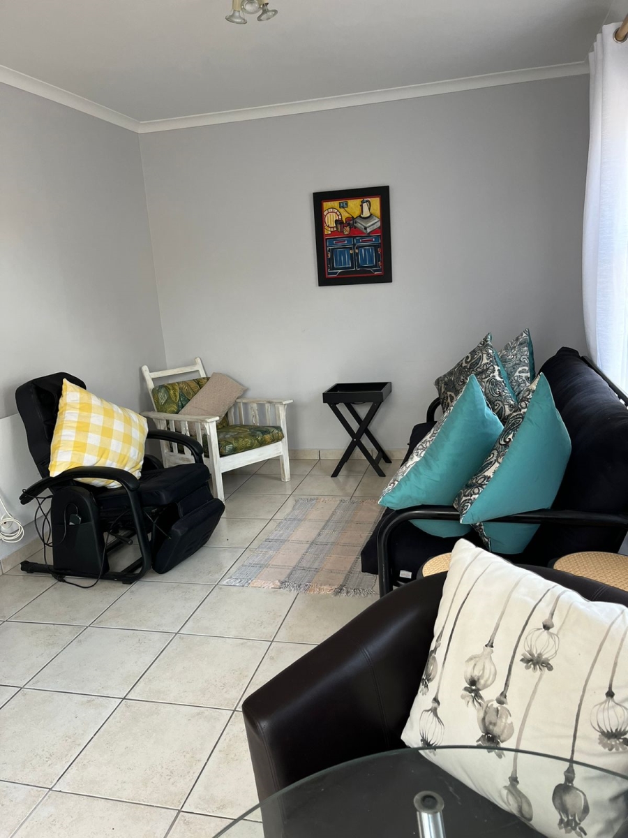 To Let 1 Bedroom Property for Rent in Fernwood Western Cape